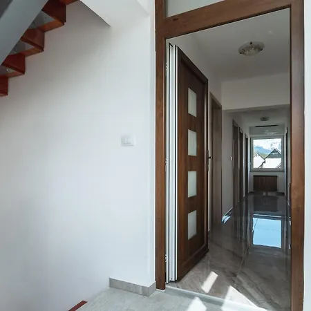 Julian Manor Apartamento *