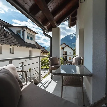 Julian Manor * Bovec