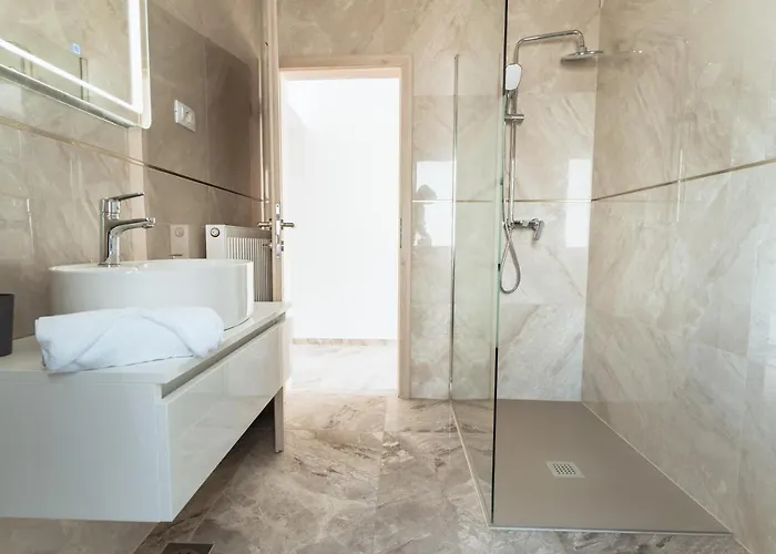 Julian Manor דירה בובק