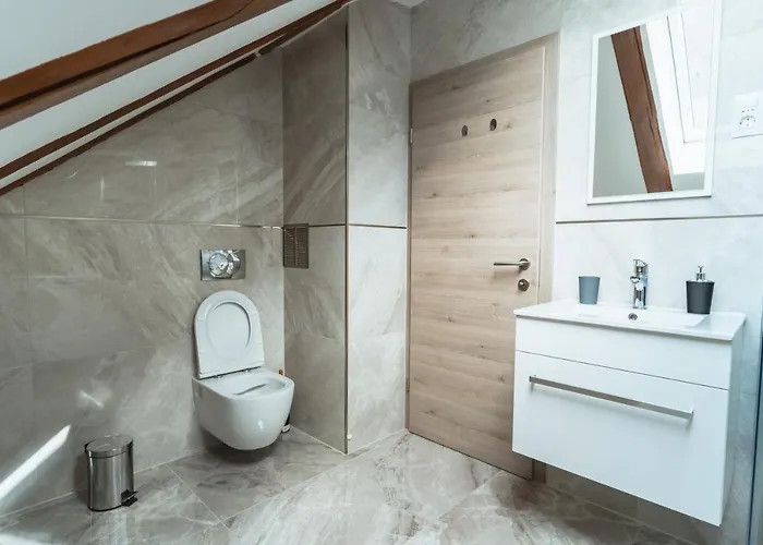 דירה Julian Manor