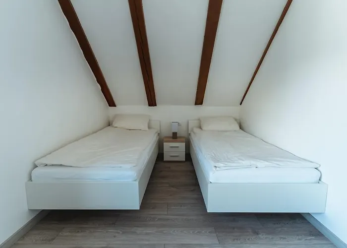 Julian Manor דירה *